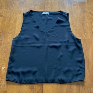 Babaton V Cropped Shell